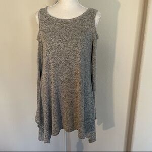 OLIVIA SKY asymmetrical, cold shoulder top